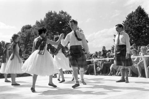 ARH NL Mellin 02-029/0022, Schottischer Tanz (Highland Dancing), ohne Datum