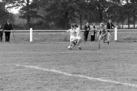 ARH NL Mellin 02-032/0007, Fußballspiel, ohne Datum