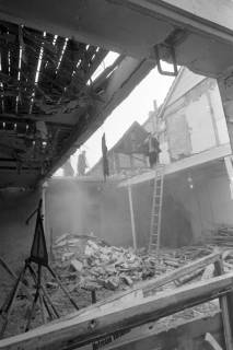 ARH NL Mellin 02-037/0002, Hausruine nach einem Brand, ohne Datum