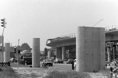 ARH NL Mellin 02-139/0011, Bau einer Hochstraße (bei Delmenhorst?), um 1975