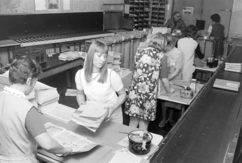 ARH NL Mellin 02-190/0009, Arbeiten bei der Hannoverschen Allgemeinen Zeitung (HAZ), Hannover, um 1970