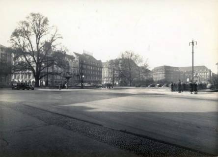 ARH Slg. Mütze 021, Ernst-August-Platz vor dem Umbau, Hannover, vor 1938