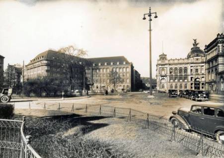 ARH Slg. Mütze 084, Ernst-August-Platz vor dem Umbau 1938, Hannover, vor 1938