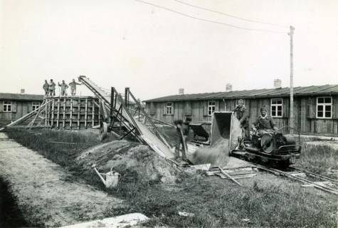 ARH Slg. Mütze 115, Bau von Splitterbunkern, Bothefeld, 1943