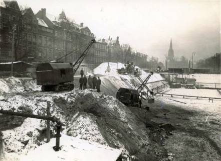 ARH Slg. Mütze 159, Baustelle des Luftschutzbunkers am Klagesmarkt, Hannover, um 1940