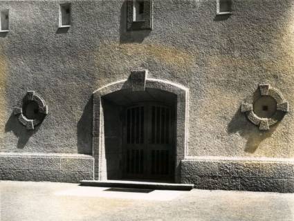 ARH Slg. Mütze 192, Eingang des Luftschutzbunkers Bunnebergstraße, Hainholz, zwischen 1941/1945