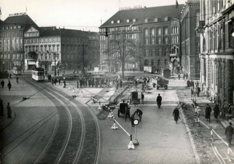 ARH Slg. Mütze 304, Umbau des Ernst-August-Platzes, Hannover, 1938