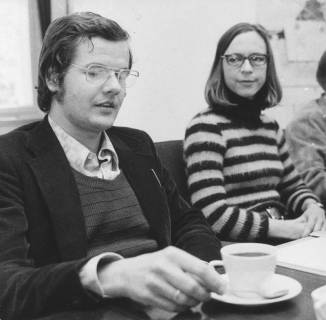 ARH Slg. Bartling 1699, Angestellter Lohl-Sperling (l.) und eine Mitarbeiterin des Psychologischen Dienstes des Landkreises, , Neustadt a. Rbge., 1972