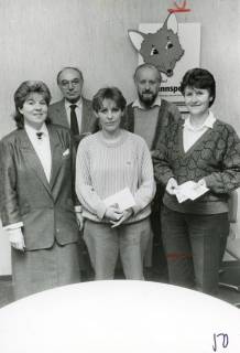 ARH Slg. Bartling 2797, Verteilung von Geldern aus dem Gewinnsparen an die fünf Personen, Neustadt a. Rbge., um 1975