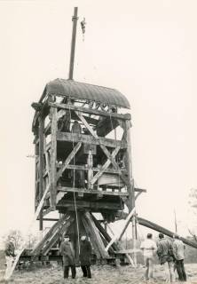 ARH Slg. Bartling 3969, Bockwindmühle nach Abnahme der Seitenverkleidung, Dudensen, 1988