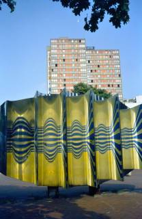ARH Slg. Bürgerbüro 128, Skulptur am Küchengarten, Linden, zwischen 1999/2005