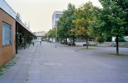 ARH Slg. Bürgerbüro 259, Vahrenheider Markt, Vahrenheide, 2000