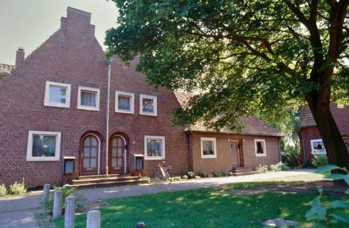 ARH Slg. Bürgerbüro 756, Wohngebäude der Bedürftigen-Unterkunft Rote Reihe an der Schulenburger Landstraße 197, Hainholz, zwischen 1995/2005