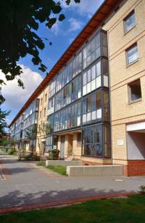 ARH Slg. Bürgerbüro 882, Blick auf einen Teil des Wohngebäudes an der Schulenburger Landstraße 158-176, Hannover-Nord, 1997