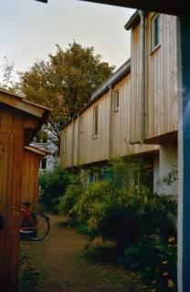 ARH Slg. Bürgerbüro 963, Blick auf das Wohngebäude an der Deisterstraße 37M bis P, Linden-Süd, zwischen 1995/2005