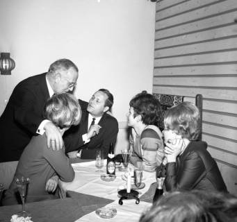 ARH Slg. Fratzer 01-0022/0001, Zlatko "Tschick" Cajkovsakis Hochzeitstag, Belgrad, 1969