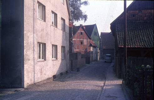 ARH Slg. Fritsche 106, Mühlenstraße von der Aue Brücke gesehen, Burgdorf, ohne Datum