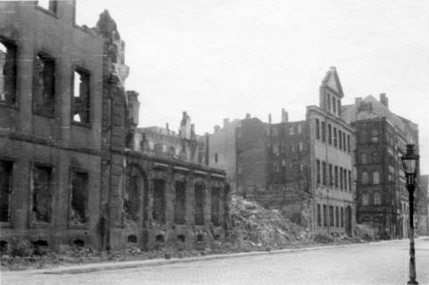 ARH Slg. Janthor 0045, Altes Palais, Hannover, 1945