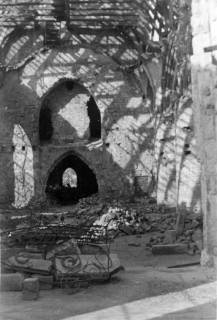 ARH Slg. Janthor 0166, Zerstörter Innenraum der Kreuzkirche, Hannover, 1947