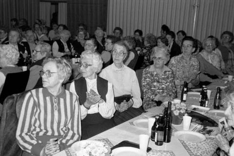 ARH Slg. Weber 02-060/0009, Seniorennachmittag?, zwischen 1980/1990