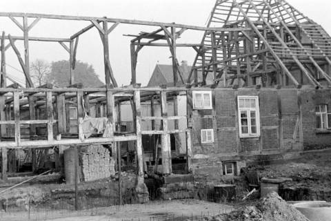 ARH Slg. Weber 02-129/0006, Neubau des Vierständerhaus in der Hüttenstraße / Ecke Kirchstraße, Gehrden, zwischen 1980/1990