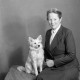 Archiv der Region Hannover, ARH NL Dierssen 0222/0002, Frau Schaper mit Spitz