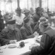 Archiv der Region Hannover, ARH NL Dierssen 1228/0019, "Diplomaten-Jagd": gemeinsames Suppenessen, Springe