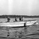 Archiv der Region Hannover, ARH NL Dierssen 1263/0002, Suche auf Steinhuder Meer nach abgestürztem "Düsenjäger", Steinhude