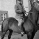 Archiv der Region Hannover, ARH NL Dierssen 1269/0018, Dreharbeiten des Films "Regina Amstetten": John Knittel, Bennigsen
