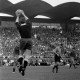 Archiv der Region Hannover, ARH NL Dierssen 1393/0005, Fußballspiel im Niedersachsenstadion, Hannover
