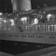 Archiv der Region Hannover, ARH NL Dierssen 1395/0033, Nachtaufnahme der MS "Seven Seas"?, Bremerhaven