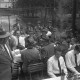 Archiv der Region Hannover, ARH NL Dierssen 1406/0008, Schießsport-Abteilung des Polizei-Sportverein Hannover am Tag des Schützenausmarsches, Hannover