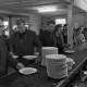 Archiv der Region Hannover, ARH NL Dierssen 1423/0004, Schlesienauswanderer im Lager, Friedland