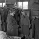Archiv der Region Hannover, ARH NL Dierssen 1423/0022, Schlesienauswanderer im Lager, Friedland