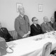 Archiv der Region Hannover, ARH NL Dierssen 1436/0008, Pressekonferenz zum Schießunglück auf dem Truppenübungsplatz Bergen-Hohne am 9. April 1964, Münster