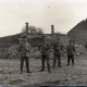 Archiv der Region Hannover, ARH NL Kageler 276, 1. Weltkrieg, Soldaten vor Schutzstellung, Frankreich