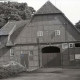 Archiv der Region Hannover, ARH NL Kageler 2272, Niedersächsisches Bauernhaus mit Anbauten, Göxe