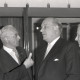 Archiv der Region Hannover, ARH NL Koberg 11612, Verleihung des Bundesverdienstkreuzes