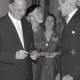 Archiv der Region Hannover, ARH NL Koberg 11621, Verleihung des Bundesverdienstkreuzes
