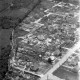 Archiv der Region Hannover, ARH NL Koberg 3254, Siedlung Breslauer Straße mit der Bothfelder Straße und dem Silbersee im Hintergrund, Langenhagen