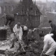 Archiv der Region Hannover, ARH NL Koberg 419, Lehrer und Studenten räumen die Kunstgewerbeschule von Schutt frei, Hannover