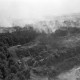 Archiv der Region Hannover, ARH NL Mellin 01-010/0018, Luftbild von Waldbrand in der Nähe der Baustelle des Elbe-Seitenkanals