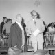 Archiv der Region Hannover, ARH NL Mellin 01-012/0001, Otto Freiherr von Fircks und sein Anwalt Werner Lebenstedt im Amtsgericht, Burgdorf
