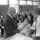Archiv der Region Hannover, ARH NL Mellin 01-076/0012, Zeugnisübergabe?, Großburgwedel