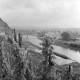 Archiv der Region Hannover, ARH NL Mellin 01-088/0022, Blick von einem Weinberg auf einen Fluss