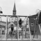 Archiv der Region Hannover, ARH NL Mellin 01-105/0012, Schiffschaukel beim Volksfest?, Burgdorf
