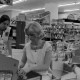 ARH NL Mellin 01-106/0002, An der Kasse in einem Edeka-Markt