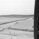 Archiv der Region Hannover, ARH NL Mellin 01-122/0011, Blick aus einem Helikopter auf den Dammbruch des Elbe-Seitenkanals