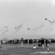 Archiv der Region Hannover, ARH NL Mellin 02-028/0019, Flugschau von Helikoptern bei der Heeresfliegerwaffenschule, Bückeburg