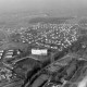 ARH NL Mellin 02-031/0010, Silberseeklinik, rechts die Bothfelder Straße und links die Erich-Ollenhauer-Straße, Langenhagen